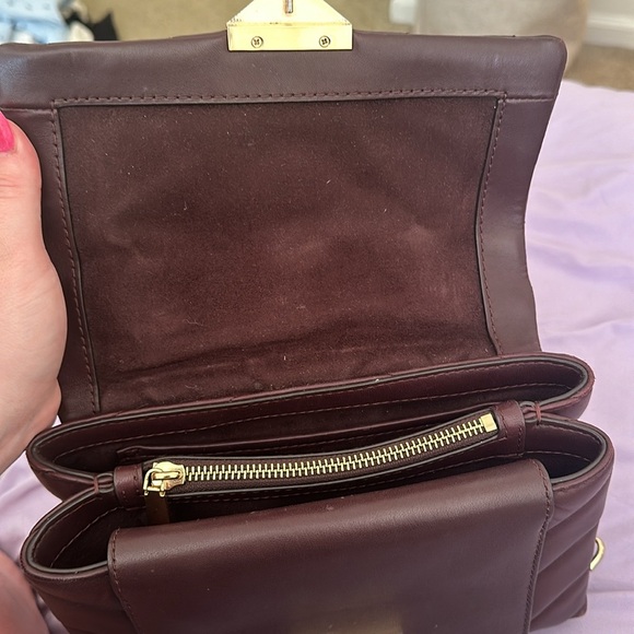 Michael kors crossbody - Picture 7 of 8